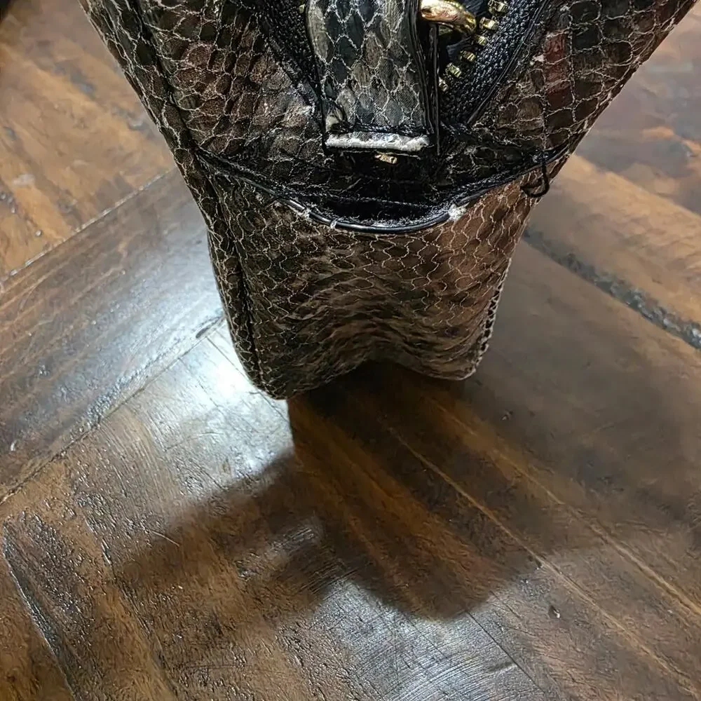 ​Victoria's Secret Snakeskin Print Crossbody Bag Gray Brown Gold Chain Strap
